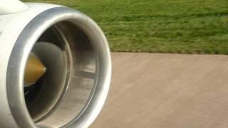 Rolls-Royce Trent 700 Jet Engine on take off