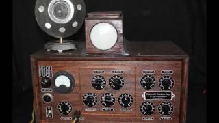 First Electronic Television - Farnsworths 1929 Receiver and Camera