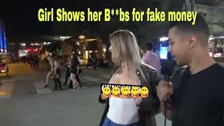 Girl shows her boobs  flashing tits for fake money Viral video