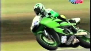 WSS 2000 Phillip Island Pitt and Xaus crash