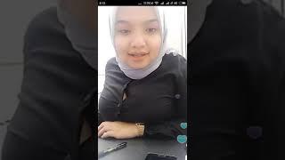 Kancing Cewek Kantoran JILBAB ini ga kuat lagi