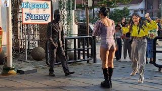 PATUNGHIDUP STATUE PRANK  FUNNY REACTION JUST FOR LAUGHING