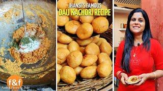 The confectioner himself told all the tips and tricks to make Khasta Kachori Recipe by Halwai