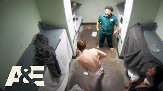 60 Days In Inmate Nick Fights Pod Bully  A&E