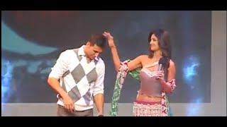 Akshay Kumar flirts with ex girlfriend Shilpa Shetty says Aap se jyada mujhe kaun janta hai?