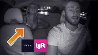 Kız Arabada Soyundu  UBERLYFT Cumartesi Geceleri Silinen Video