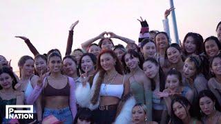 HWASA I Love My Body’ MV Behind The Scenes #2