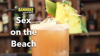 Sex on the Beach - Vodka Cocktail selber mixen - Schüttelschule by Banneke