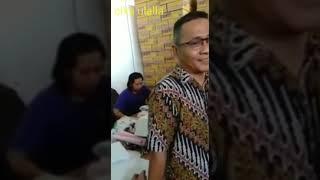 MESUM SAMA ISTRI ORANG DITEGOR SUAMINYA SANG ISTRI