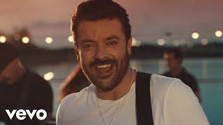 Chris Young - Young Love & Saturday Nights Official Music Video