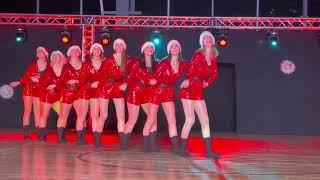 Tänzerische Weihnachtsrevue begeisterte in Jena