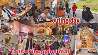 Family outing Fun with Hoorians family  France Shopping Mall 