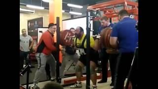 480kg1058lbs Squat Raw w Wraps by Andrey Malanichev - New All Time WR