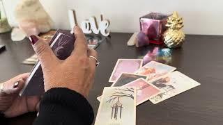 TIENE RABIA Y EMBRUJA A TUS SERES QUERIDOS  PORQUE NO PUEDE LLEGAR A TI #tarot #tarotgratis #karma