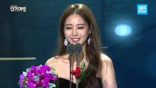 SBS 2014 연기대상 - 한예슬과 전지현 두 여배우의 애교 필살기