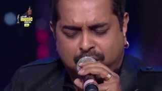 Shankar Mahadevan performs Breathless LIVE at the 7th Mirchi Music Awards  Radio Mirchi