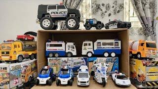 Collection Toys Police car toys Police Jeep Police Truck Mobil Mobilan Polisi