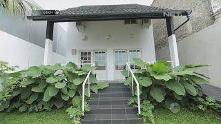 Dsign - Reverse House - Desain Fasad Belakang Rumah Tropis Minimalis