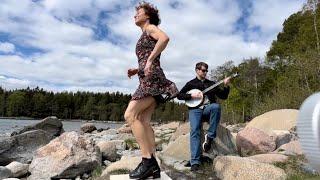 Liza Jane - Rocky Beach Buckdance - Oldtime Banjo & Feet ft Klaus & Miss Moonshine Finland