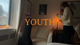 singing you to sleep with a cover of youth by Daughter