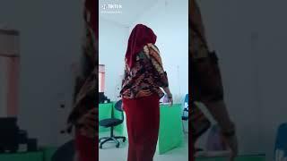 Tiktok pns bohay hot liatin pantat gede saat dinas