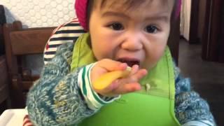 Baby eating congee 食粥寶寶Jamie：very hungry 食多D