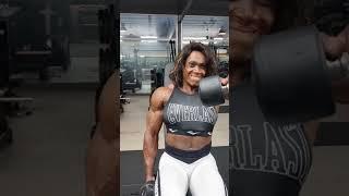 Issis Fabiana Silvestre big female bodybuilder muscles   #femalebodybuilders #gym