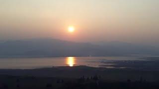 Sunset at Buddhist Temple - Doi Tai Lake Chiang Mai Thailand