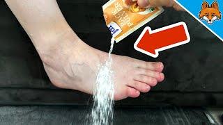 Dump Baking Soda on your Foot and WATCH WHAT HAPPENSGenius Trick