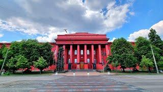 38. Kyiv. July 2024. University. Shevchenko Park.