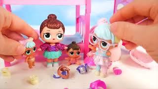 Surprise Dolls Lil Sisters Sleep in Barbie Bunk beds
