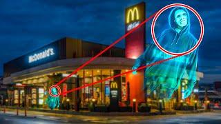 ¡ENCONTRAMOS el ESPIRITU del HOMBRE MISTERIOSO en un MC DONALDS