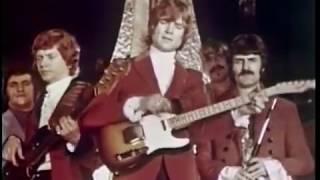 Nights in White Satin - The Moody Blues - in Paris.  Restored video