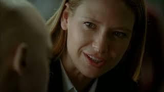 Olivia and child - Fringe 1x15