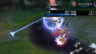 Jayce pixel perfect dodge from xerath right before it lands