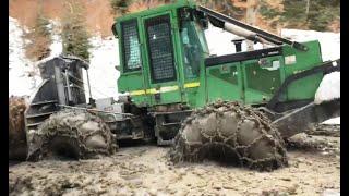 John Deere 548GIII in MUD