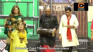 Vicky Kodu  Shazab Mirza  Goshi  Komal Butt  New Comedy Stage Drama Clip  Capri Theatre