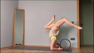 Stretching yoga flow - Master Series with Little Cute Skirt