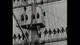 Climbing the Ganges Mast.wmv