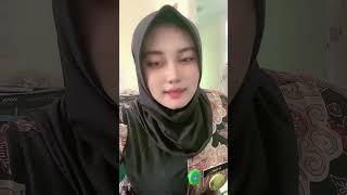 hijab live tante alya cantik gunung gede padat berisi  hijab style mempesona