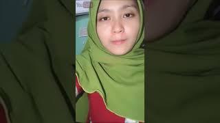 Abg Jilbab live hot banget di bigo