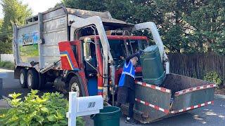 Roselle Mack LE EZ-Pack Hercules Carry Can Garbage Truck