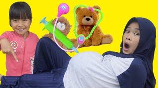 Dokter Dokteran Ambulance  IBU HAMIL MELAHIRKAN BONEKA teddy Bear TANPA DOKTER KANDUNGAN  BIDAN