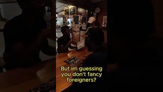 Black man Flirts with Chinese Waitress In Fluent Chinese #language #travel #passportbro