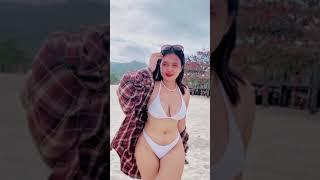 goyang pargoy tiktok daster meresahkan di atas kasur part31 #goyang #tiktok #tante #hot #dance