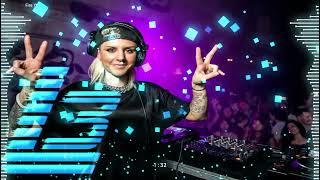 Christina Novelli - BLACK HOLE _ XSan_L3 X WiLChi_L3