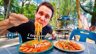 $6 Shrimp Noodles  MALAYSIAN STREET FOOD - Seafood Tour in Penang Malaysia