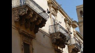 Places to see in  Noto - Italy  Palazzo Nicolaci