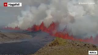 Lava destroys Grindavik road again Erupting fissure 3.4 km long emits 2000 m3 of lava per second