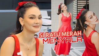 WOW. Semakin menyala aura Luna Maya Cantik banget pakai gaun merah